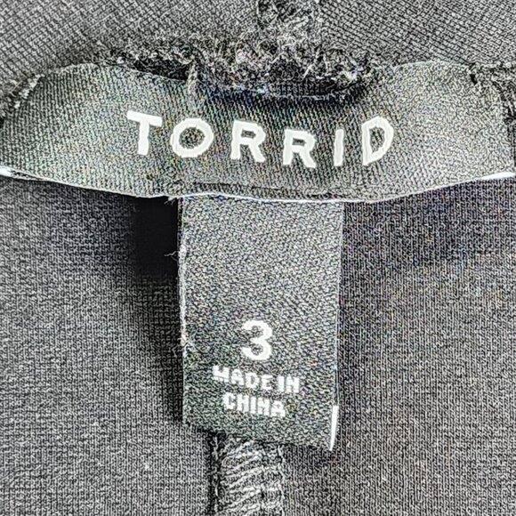 Torrid 3 Womens 22/24 Open Front Waterfall Cardigan With Faux Leather Sleeves - Picture 4 of 6